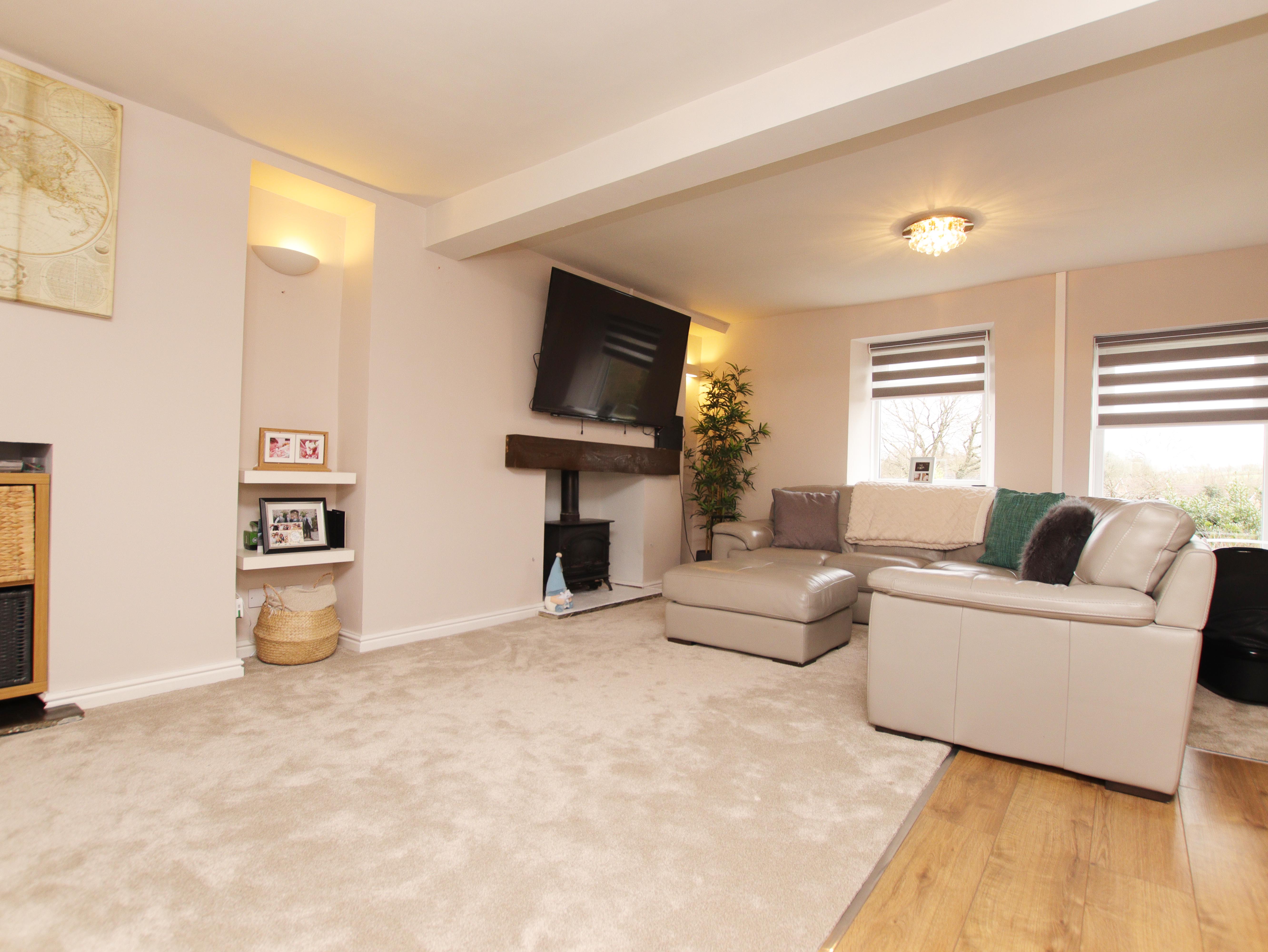 Main Road, Cross Inn, Llantrisant CF72 8AZ Three Estate Agents